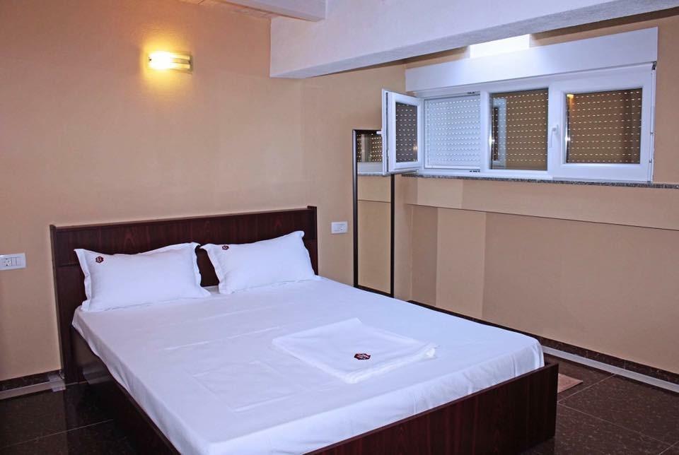 Hotel Millenium2 Prizren Zewnętrze zdjęcie