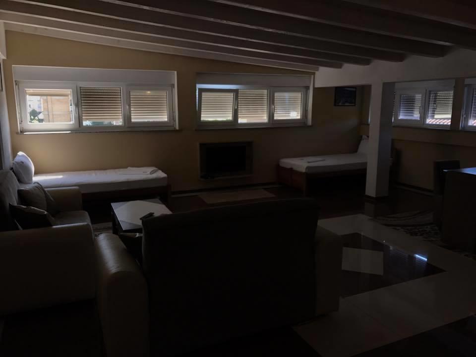 Hotel Millenium2 Prizren Zewnętrze zdjęcie