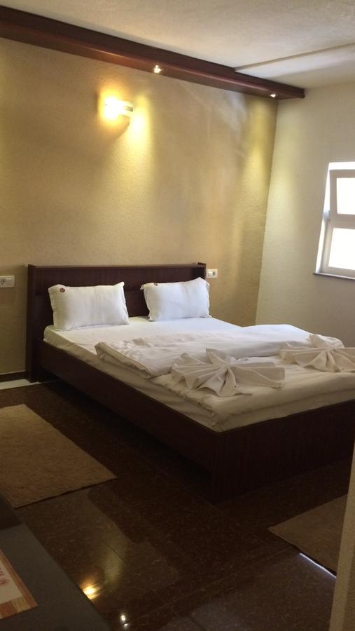 Hotel Millenium2 Prizren Zewnętrze zdjęcie