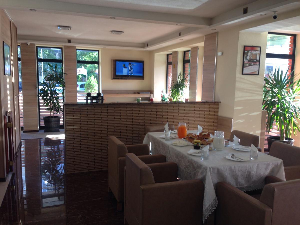 Hotel Millenium2 Prizren Zewnętrze zdjęcie