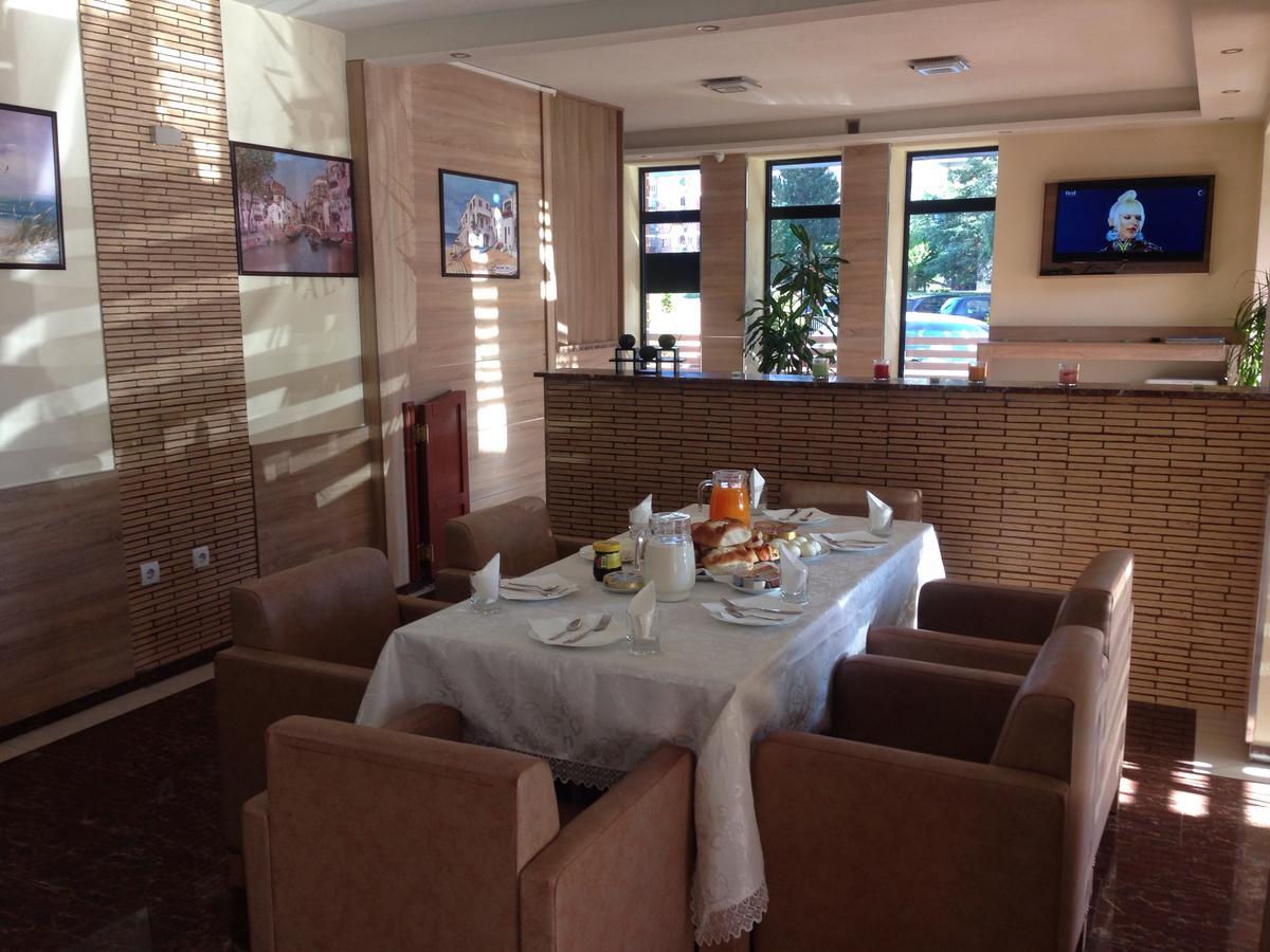 Hotel Millenium2 Prizren Zewnętrze zdjęcie
