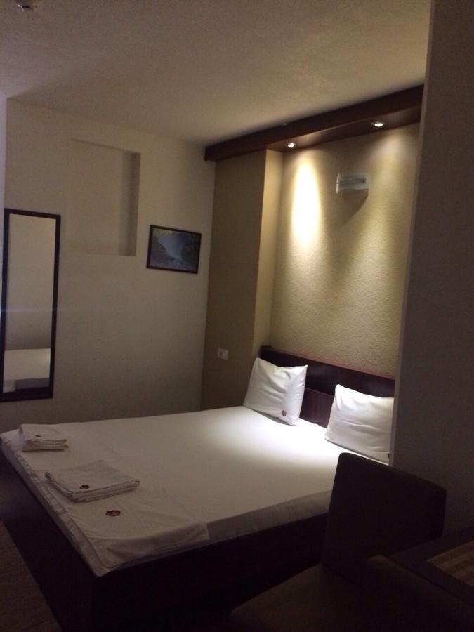 Hotel Millenium2 Prizren Zewnętrze zdjęcie